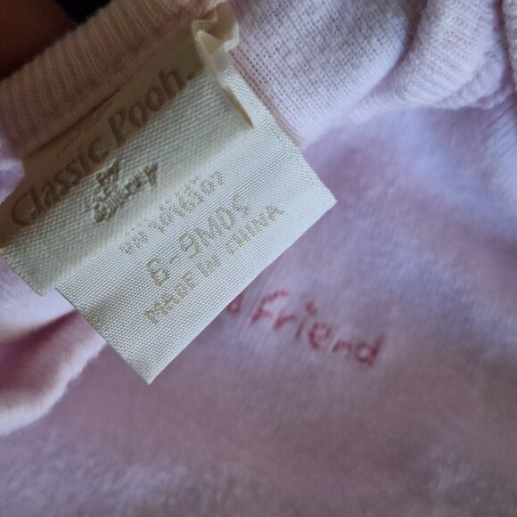 winnie the pooh onesie - Picture 5 of 5